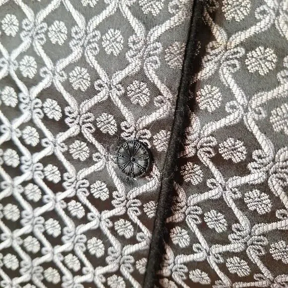 Vintage Talbots Black Satin Silver Embossed Vest, Misses Size 20 - Picture 2 of 7